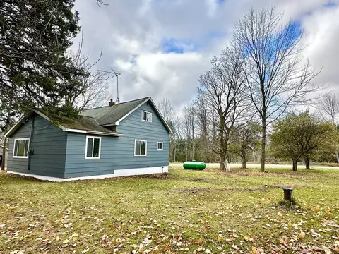 Exterior - N4352 Davis, Felch, MI 49831 photo 3 of 4