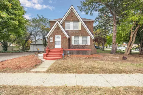 11081 15 Mile, Sterling Heights, MI 48312