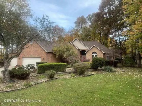 5220 Wyndemere, Swartz Creek, MI 48473