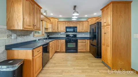 Kitchen - 14070 24th, Rapid River, MI 49878 photo 1 of 3