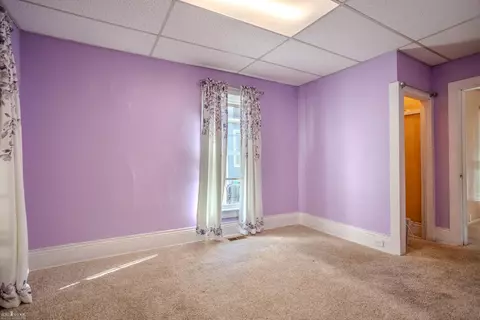 Bedroom - 520 E Comstock, Owosso, MI 48867 photo 1 of 2