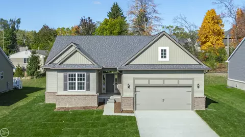 7982 Jordan, Waterford, MI 48327