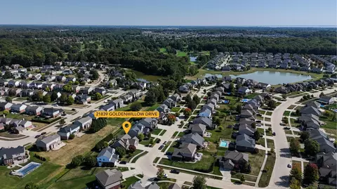 View/Area - 21839 Goldenwillow, Macomb, MI 48044 photo 3 of 4