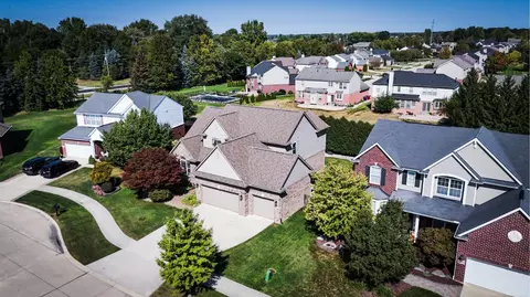 View/Area - 21839 Goldenwillow, Macomb, MI 48044 photo 1 of 4