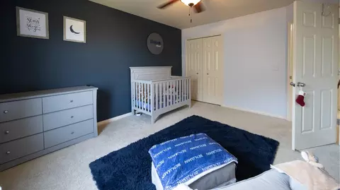 Bedroom - 21839 Goldenwillow, Macomb, MI 48044 photo 4 of 8