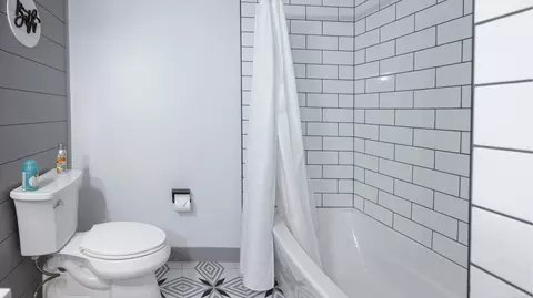 Bath - 21839 Goldenwillow, Macomb, MI 48044 photo 8 of 8