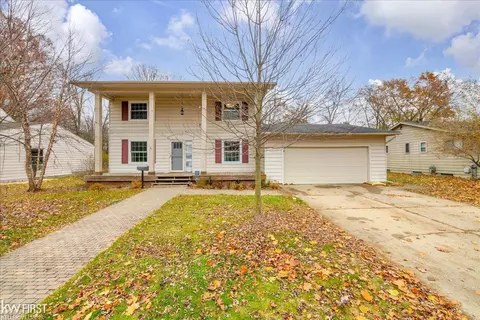 428 Leland, Flushing, MI 48433