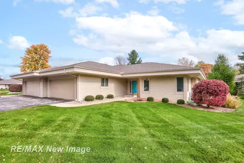 848 Windrush #18, Saginaw, MI 48609
