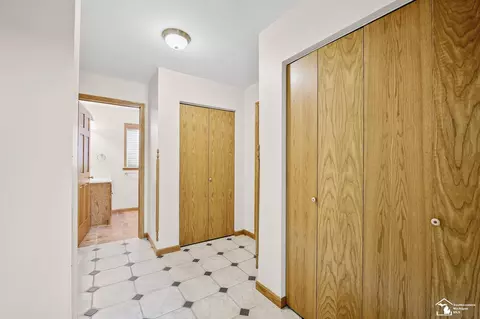 Entry Way - 1905 W Smith, Temperance, MI 48182 photo 2 of 3