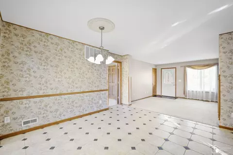 Dining - 1905 W Smith, Temperance, MI 48182 photo 1 of 1