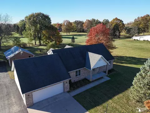 View/Area - 1905 W Smith, Temperance, MI 48182 photo 1 of 18