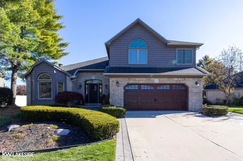 43852 Columbia, Clinton Township, MI 48038