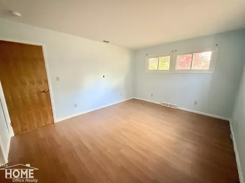 Bedroom - 930 Pine, Owosso, MI 48867 photo 1 of 3