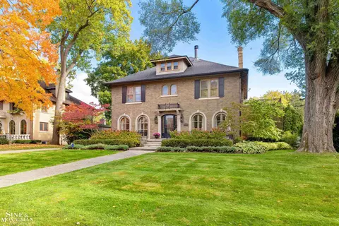 Exterior - 1148 Devonshire, Grosse Pointe Park, MI 48230 photo 4 of 17