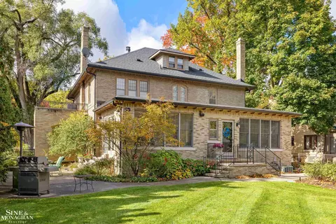 Exterior - 1148 Devonshire, Grosse Pointe Park, MI 48230 photo 15 of 17
