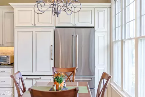 Kitchen - 1148 Devonshire, Grosse Pointe Park, MI 48230 photo 14 of 15