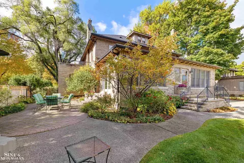 Exterior - 1148 Devonshire, Grosse Pointe Park, MI 48230 photo 16 of 17