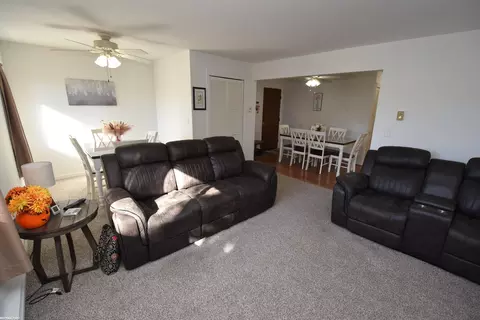 Living - 587 Pointe Tremble #6, Algonac, MI 48001 photo 3 of 3