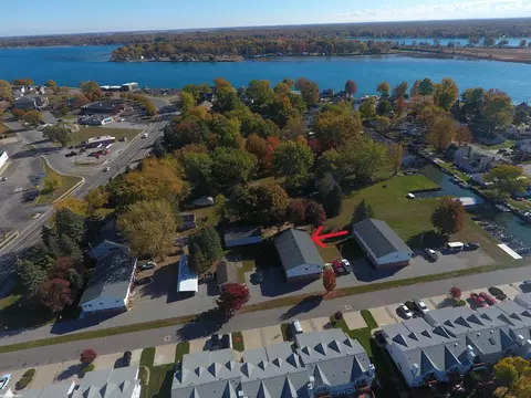 View/Area - 587 Pointe Tremble #6, Algonac, MI 48001 photo 2 of 6