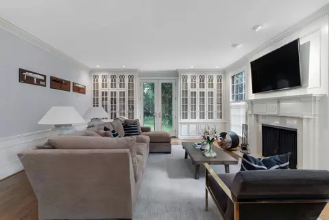 Living - 4 Cameron, Grosse Pointe, MI 48230 photo 7 of 9