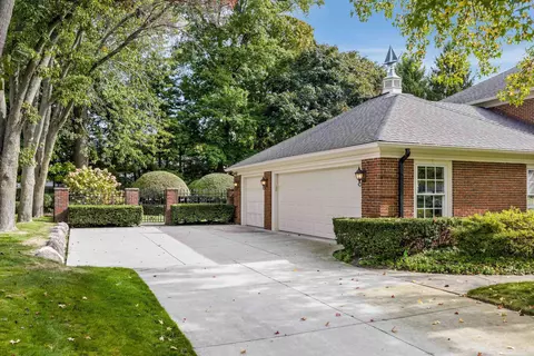 Exterior - 4 Cameron, Grosse Pointe, MI 48230 photo 12 of 14