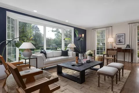 Living - 4 Cameron, Grosse Pointe, MI 48230 photo 2 of 9