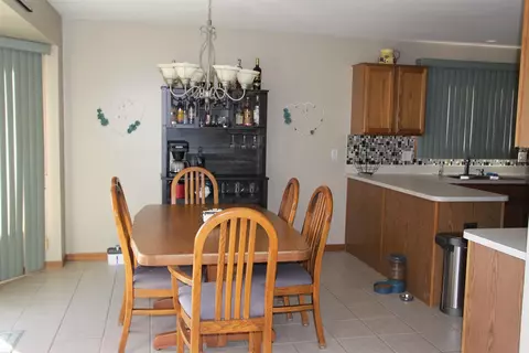 Dining - 36498 Haley, New Baltimore, MI 48047 photo 2 of 2