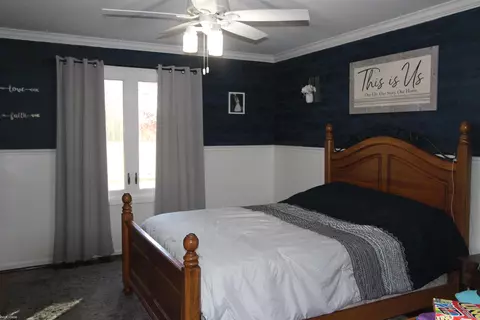 Bedroom - 36498 Haley, New Baltimore, MI 48047 photo 3 of 5
