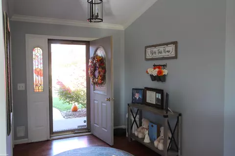 Entry Way - 36498 Haley, New Baltimore, MI 48047 photo 1 of 3