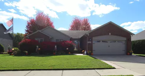 36498 Haley, New Baltimore, MI 48047