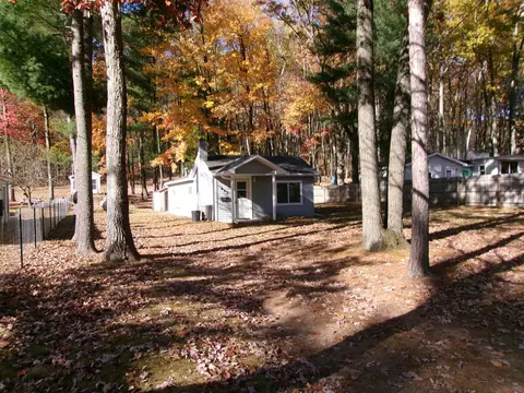 Exterior - 622 Pine, Harrison, MI 48625 photo 9 of 9
