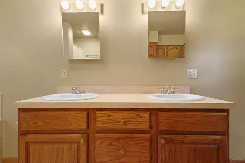 Bath - 7333 S Shepherd, Shepherd, MI 48883 photo 5 of 8