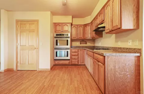 Kitchen - 7333 S Shepherd, Shepherd, MI 48883 photo 5 of 8