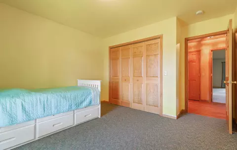 Bedroom - 7333 S Shepherd, Shepherd, MI 48883 photo 4 of 5