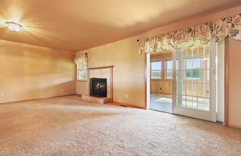 Living - 7333 S Shepherd, Shepherd, MI 48883 photo 2 of 4