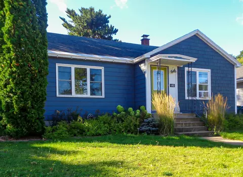 641 W Magnetic, Marquette, MI 49855