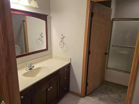 Bath - 6151 Duce, Avoca, MI 48006 photo 1 of 5