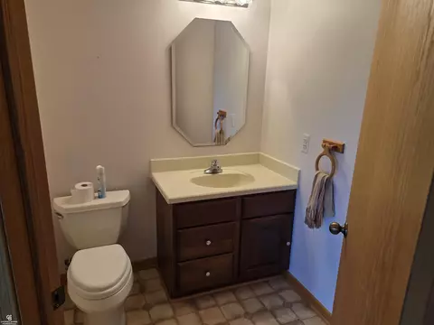 Bath - 6151 Duce, Avoca, MI 48006 photo 5 of 5