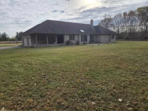 Exterior - 6151 Duce, Avoca, MI 48006 photo 6 of 8