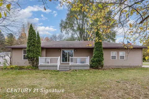 400 W Railway, Coleman, MI 48618