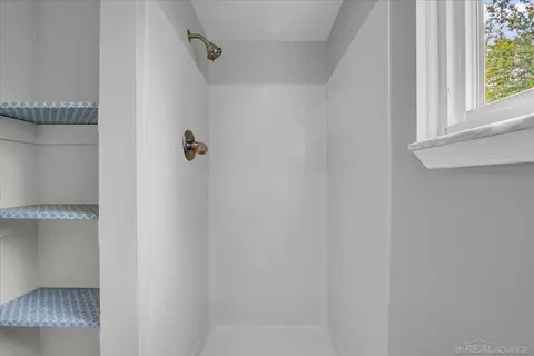 478 Bartlett, Saint Clair, MI 48079 photo 20