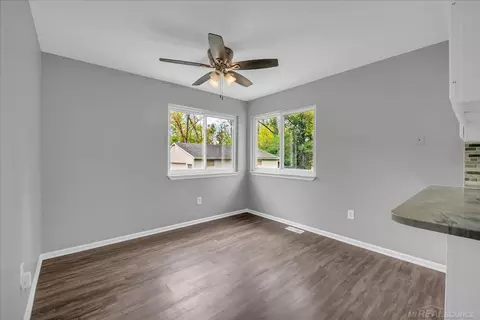 478 Bartlett, Saint Clair, MI 48079 photo 8