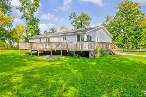 478 Bartlett, Saint Clair, MI 48079 photo 29