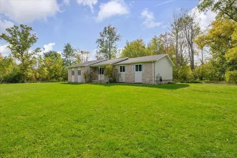 478 Bartlett, Saint Clair, MI 48079 photo 2