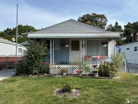 6349 Beech Daly, Taylor, MI 48180