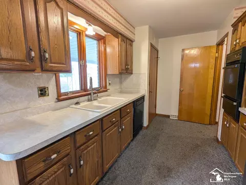 Kitchen - 1261 Stewart, Monroe, MI 48162 photo 1 of 5