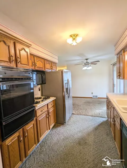 Kitchen - 1261 Stewart, Monroe, MI 48162 photo 3 of 5