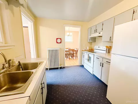 Kitchen - 607 N Fourth, Ishpeming, MI 49849 photo 3 of 3