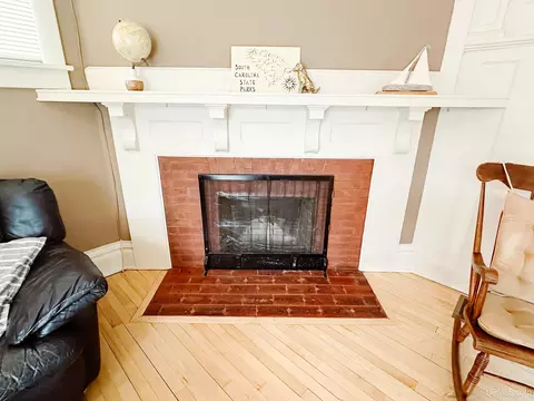 Living - 607 N Fourth, Ishpeming, MI 49849 photo 4 of 7