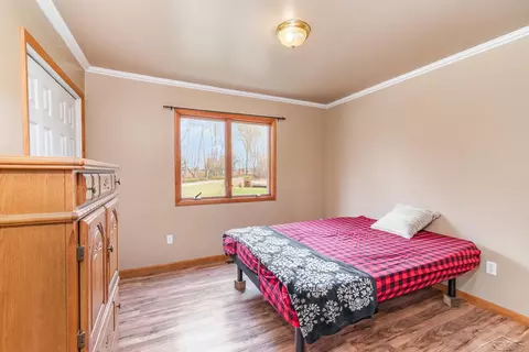 2626 E Laporte, Hemlock, MI 48626 photo 18